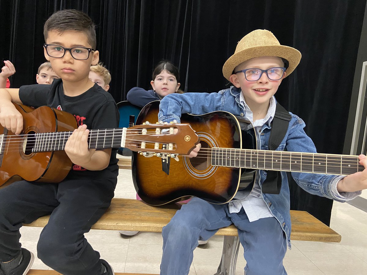 Mr. Auger's Rock Stars! tweet media