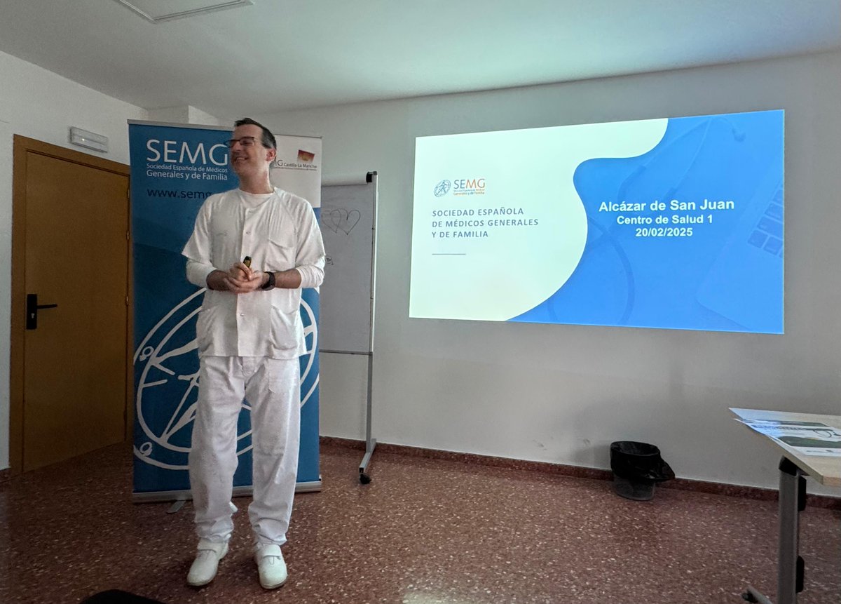 📷 Intensa actividad la realizada por los miembros de la SEMG CLM 🩺😃

Hoy, en el Centro de Salud Alcázar de San Juan 1, Raúl Salmerón y Ruth Martín, de su Junta Directiva,  presentaron #SEMG y las Jornadas de Resis a sus profesionales📷