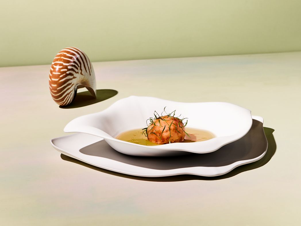 RestaurantHotelBar tweet media