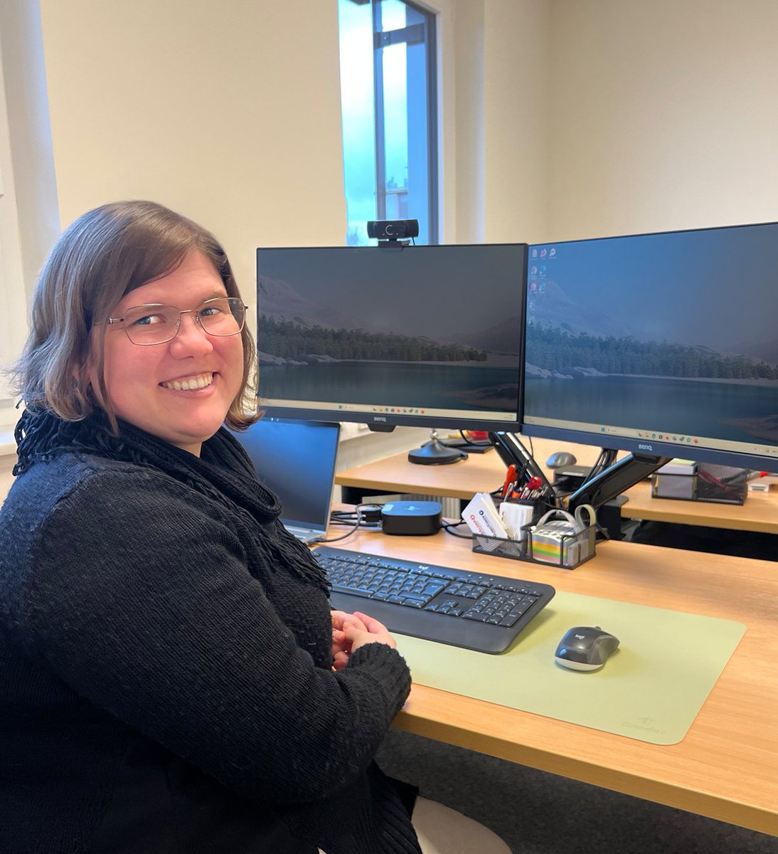 Herzlich willkommen, Eva!🌟
Eva ist nun seit einigen Monaten bei uns und verstärkt unser Team als IT-Systemadministratorin. 
Wir freuen uns auf die weitere Zusammenarbeit und sind glücklich, sie an Bord zu haben! 💼🚀

#gisbo #gisboteam #newin #sayhi