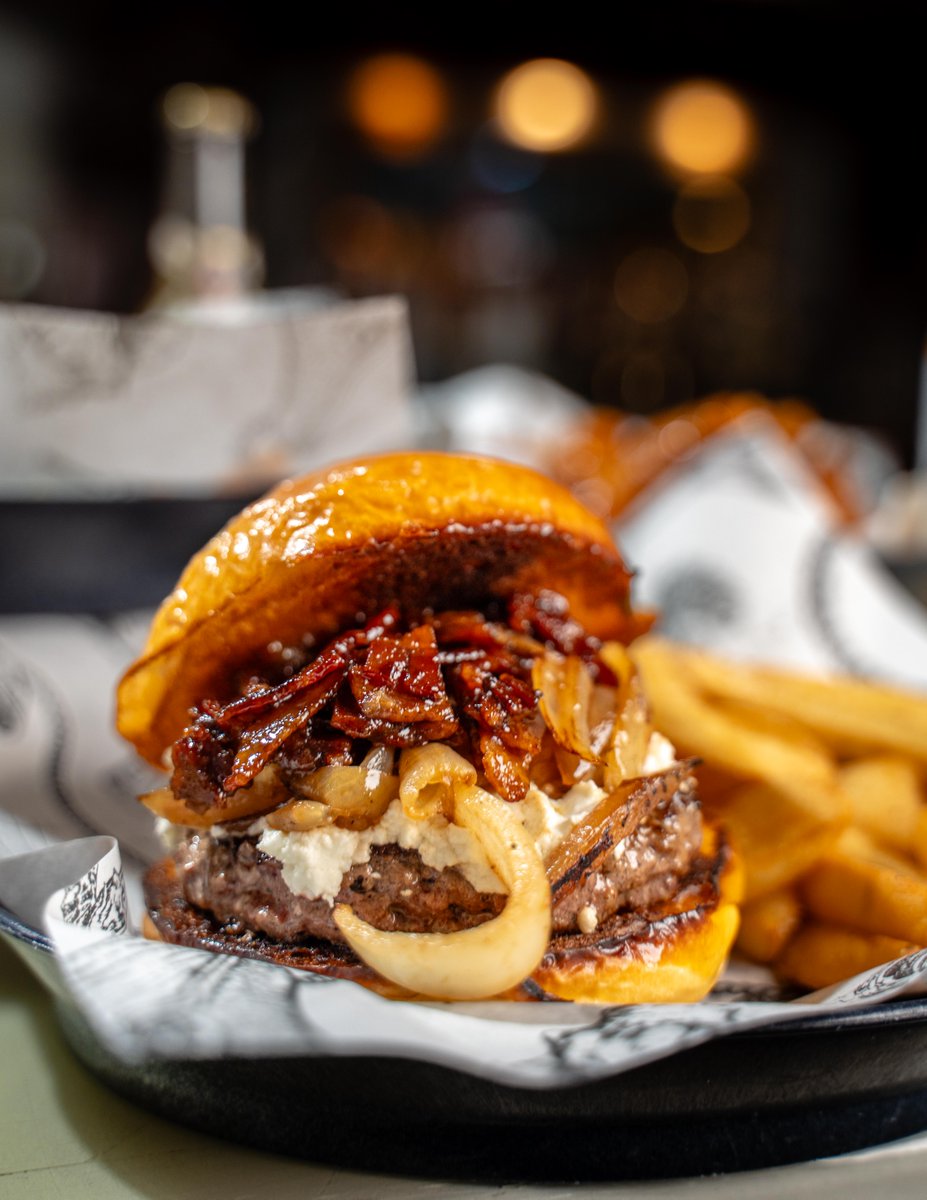 UnionSquareAdv's tweet photo. Food photography so good, it’s guaranteed to have your followers drooling! 📍 @sayvillebaitandtackle https://t.co/RacUD1c0HT