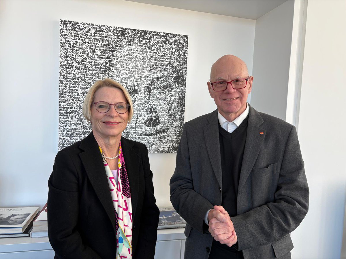 Botschafterin Livia Leu (@botschweizde) on Twitter photo Vielen Dank für den spannenden Austausch kurz vor den Wahlen, lieber Prof. Norbert Lammert, Präsident der Konrad-Adenauer-Stiftung! <a href="/KASonline/">Adenauer-Stiftung</a> #BTW2025 Vielen Dank für den spannenden Austausch kurz vor den Wahlen, lieber Prof. Norbert Lammert, Präsident der Konrad-Adenauer-Stiftung! <a href="/KASonline/">Adenauer-Stiftung</a> #BTW2025