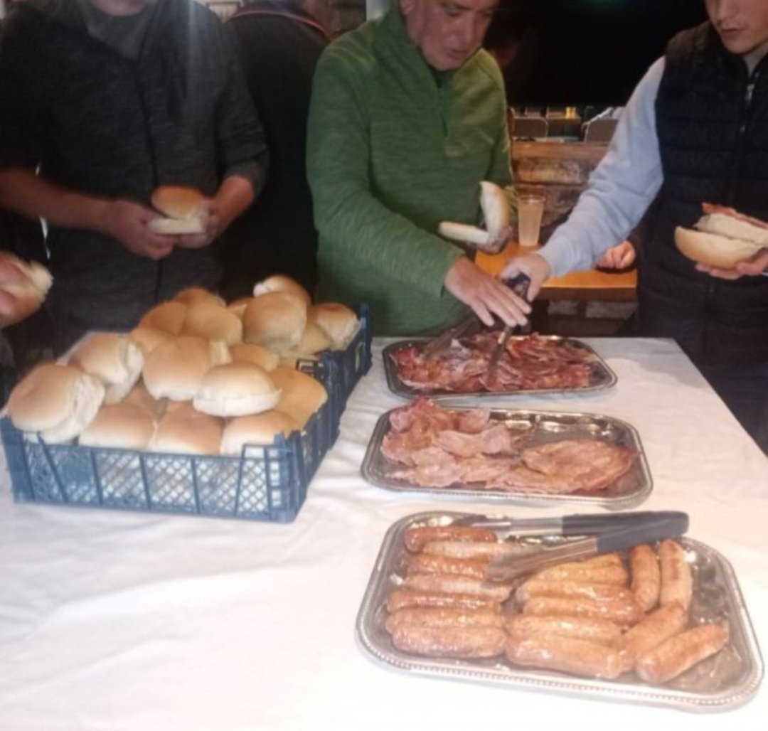 🚨🚨 SPONSOR ALERT🚨🚨

Delighted to announce that longtime backers WHITE BULL have agreed to sponsor us for March and April

This fantastic local establishment will be hosting 60 or so Mags 9am - 10.30am before we go to Buxton. The famous Breakfast Barms will be on to😋
<a href="/evic76/">Clive Robinson</a>