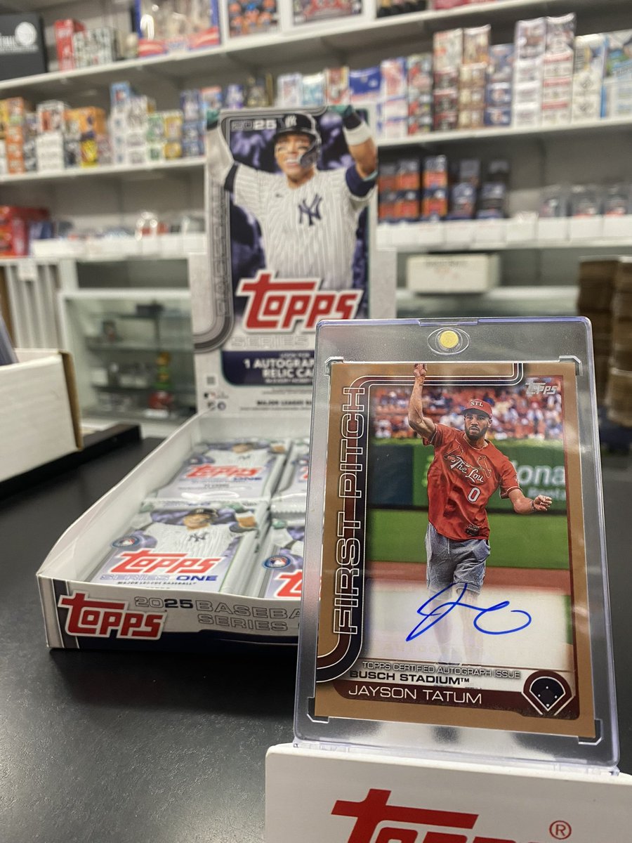 surfcitycards's tweet image. Rare CASE HIT pulled @surfcitycards #topps #supershortprint #casehit #luckypull #jaysontatum