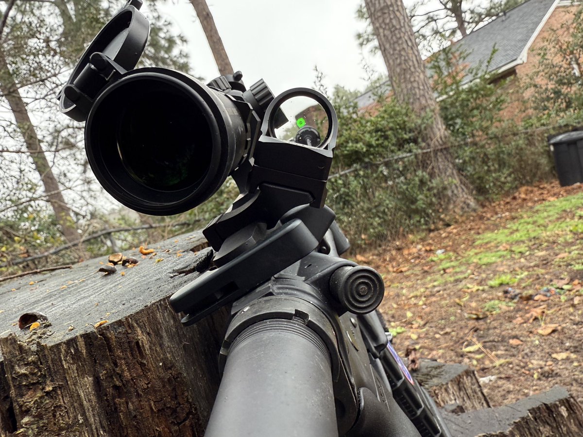 OnePewTwoPew's tweet image. Put a @GideonOptics Omega as a 45 offset on my bump in the night AR15! I love how it looks!
The trigger is a @RiseArmament RAVE 140

#45offset #45degrees #reddot #greendot #ar15 #lpvo #556 #223 #gideonoptics
