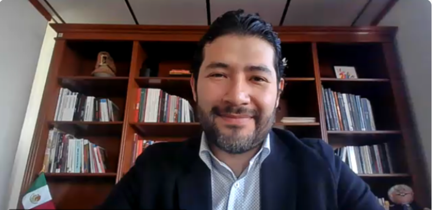 marathb's tweet photo. 💻 Encabecé, junto con la Subsecretaria Quia Chávez, la Primera Reunión de Coordinación del Servicio Nacional de Empleo 2025, 📋 en la que dimos la bienvenida al nuevo titular de @empleogob_mx, 🤝 @CFraustoLara, así como a las y los funcionarios 🙋🏻‍♀️🙋🏽‍♂️ que se incorporan a esta importante institución.

⚙️ Entre 2018 y 2024, el @empleogob_mx ha atendido a más de 13.5 millones de personas buscadoras de empleo. 

🇲🇽 En el #SegundoPiso de la Transformación, encabezado por la Presidenta @Claudiashein, continuaremos trabajando para lograr ✅ la inclusión laboral de todas y todos los mexicanos.