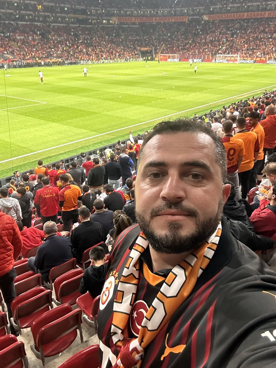 Inaniyoruz <a href="/GalatasaraySK/">Galatasaray SK</a> <a href="/ultrAslan/">ultrAslan</a>