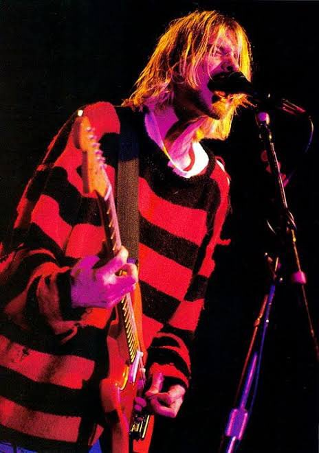 Hoy llegarías a 58 
Kurt Cobain 💛