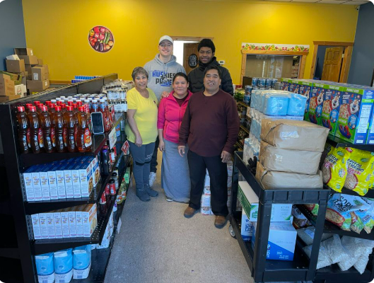 Two of our players serving at our local food bank. When we serve, we support the growth and well-being of others, which in turn enhances our own sense of purpose and fulfillment. Ultimately, it helps create a more connected and harmonious world. #FlightSchool #ServantLeaders