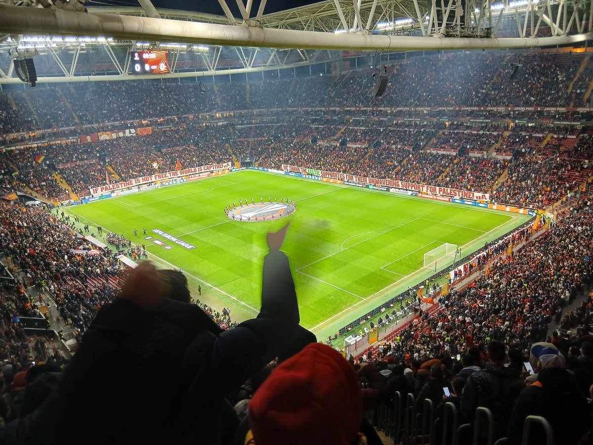 emreseyhan001's tweet image. #gsvsaz