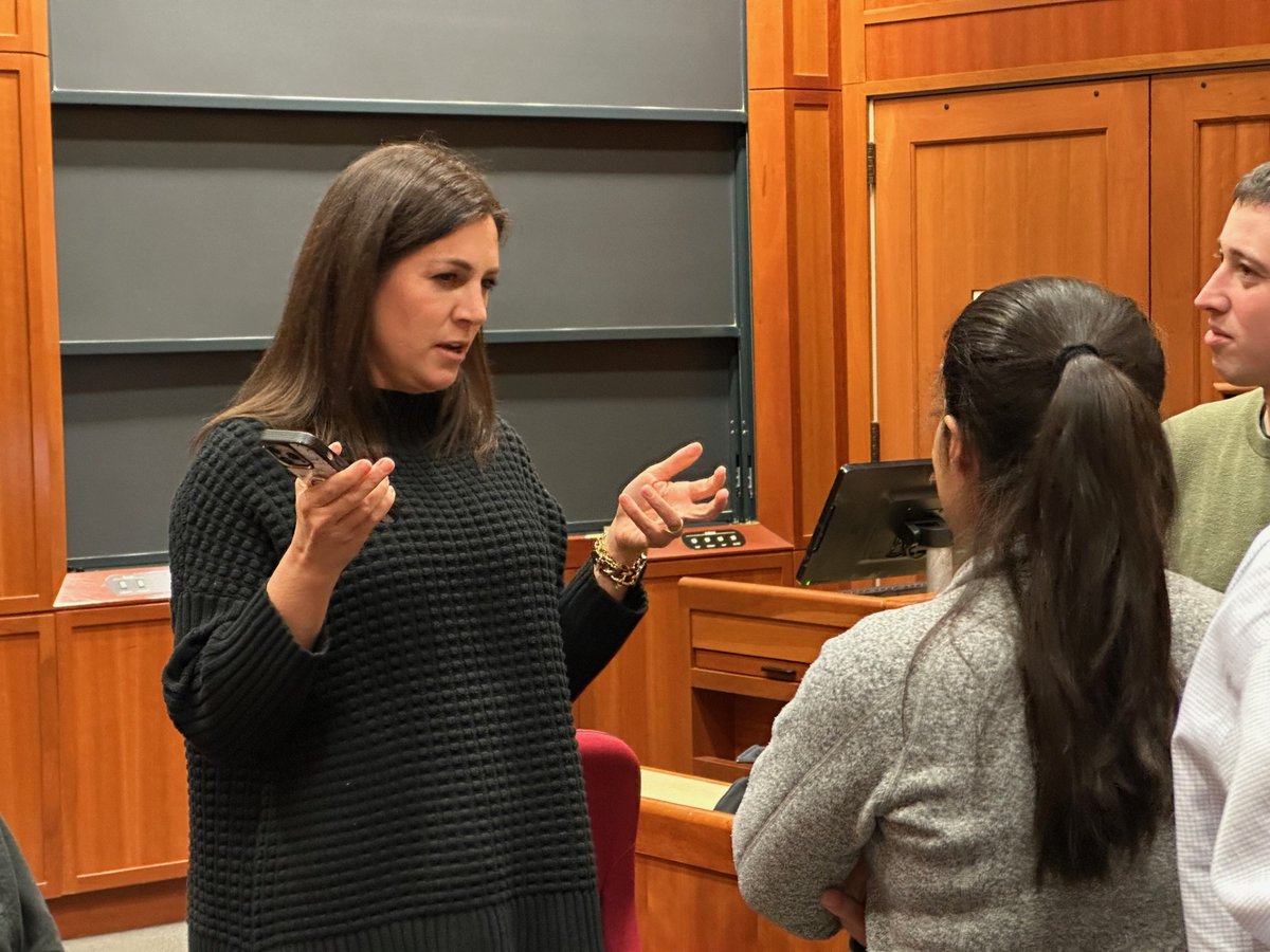 Modivcare's tweet image. What does it take to build a billion-dollar business that serves Medicaid and Medicare populations? Chelsea Butler, EVP of PCS at Modivcare, recently tackled this question at Harvard Innovation Labs’ Payer Roundtable Series: “Building Unicorns in Medicaid and Medicare.”