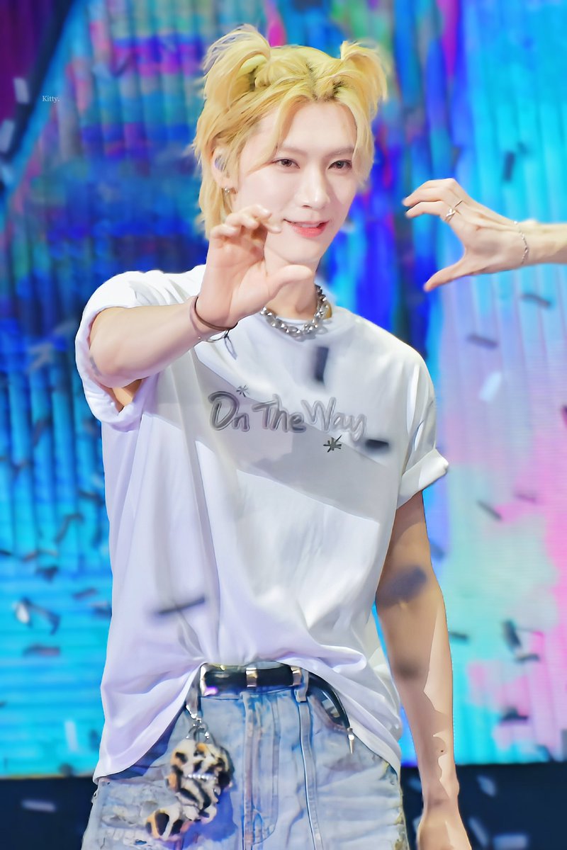 𝗞𝗶𝘁𝘁𝘆.✧ tweet media