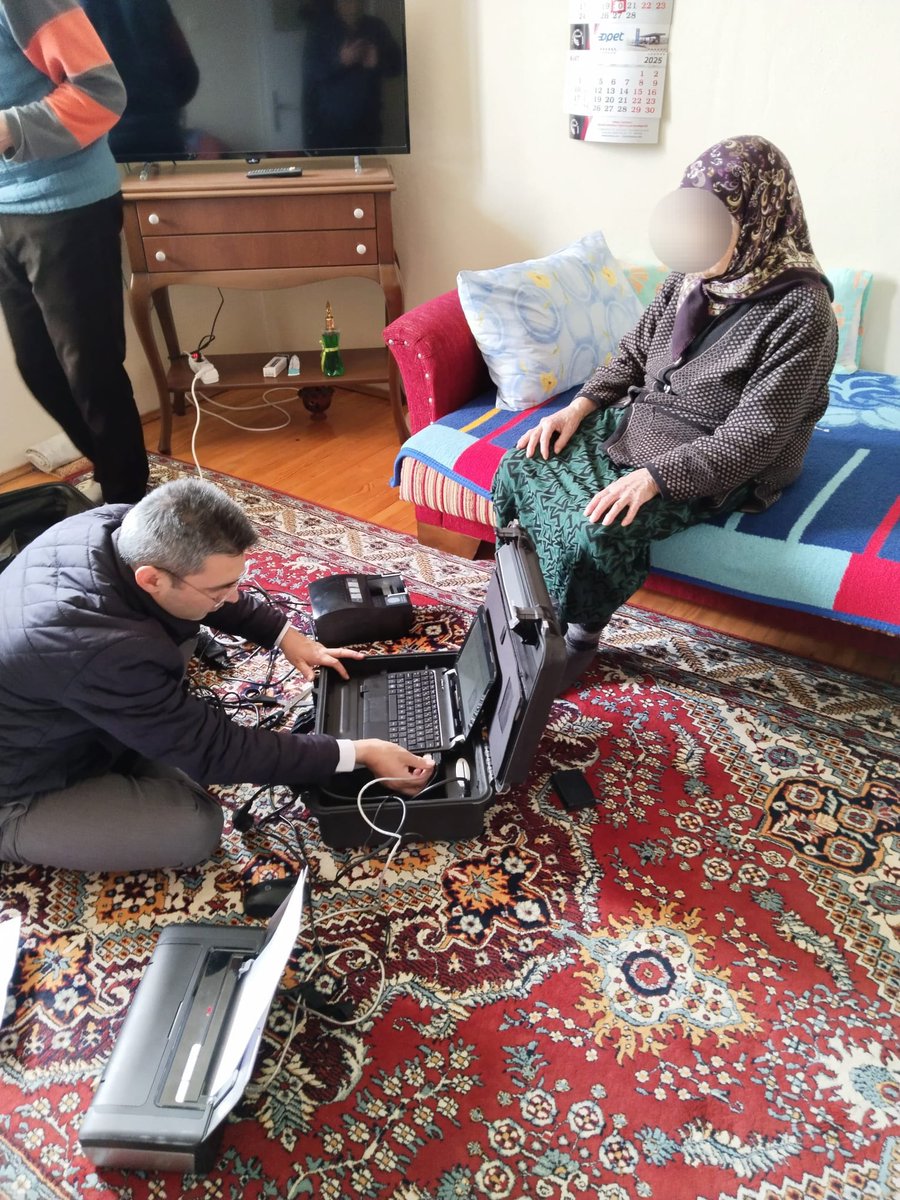 bigadicnufus's tweet photo. Adreste Nüfus Hizmetleri kapsamında Dedeçınar Mahallemizde yaşayan 75 Yaş üzeri  iki kıymetli büyüğümüzün evlerine giderek kimlik müracaatlarını  aldık.

#HayatınızınHerAnında 
#İyikiNüfusçuyuz 
@TCNufus
@itasyapan 
@valiustaoglu
@BGADKAYMAKAMLI1 
@MahmutKececi61 https://t.co/vJBsQaZE8j