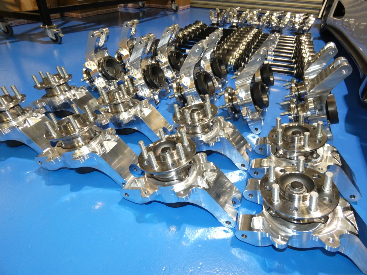 UltimaCars's tweet photo. Introducing our newly designed, precision-engineered billet suspension uprights, crafted from aircraft-grade aluminium. These uprights feature robust, bolt-in large-diameter bearings at both the front and rear, along with upgraded, stronger hubs and driveshafts. This advanced design now comes as standard on every new Ultima purchase, replacing our previous cast aluminium units, which are now discontinued (although spares remain available).
#ultimars #supercar #incrementalevolution