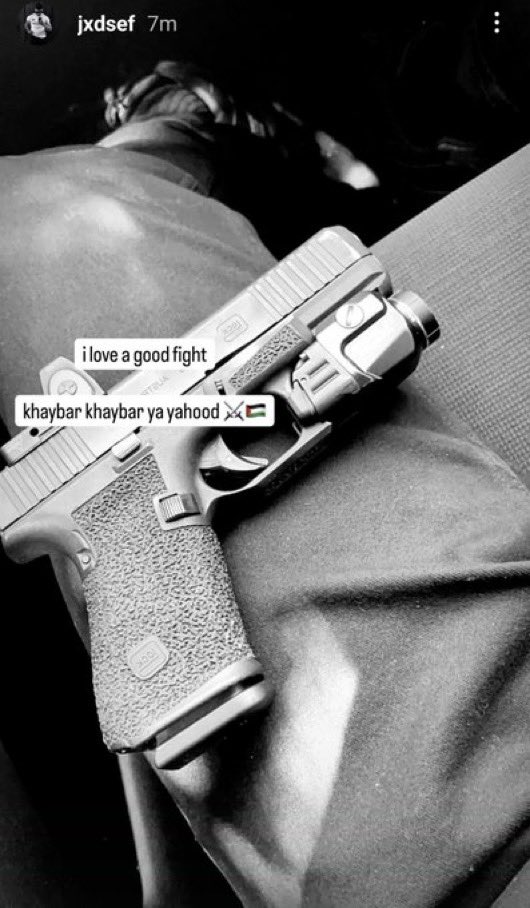 ShirionOrg's tweet image. 🚨 EXPOSED: Palestinian "Latino" Yousef Salaymeh - The Extremist Who Celebrated the Murder of the Bibas Children

📢 SPREAD THIS: MAKE HIM FAMOUS!

⚠️ TODAY IS ABOUT THE BIBAS FAMILY.  
(Get vengeance by taking action below👇 )

The world is outraged. The Bibas family—Kfir Bibas,…