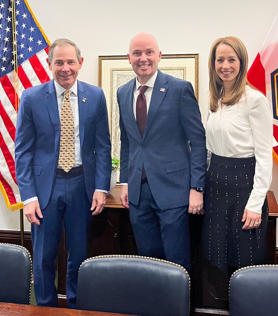 Governor Cox tweet media