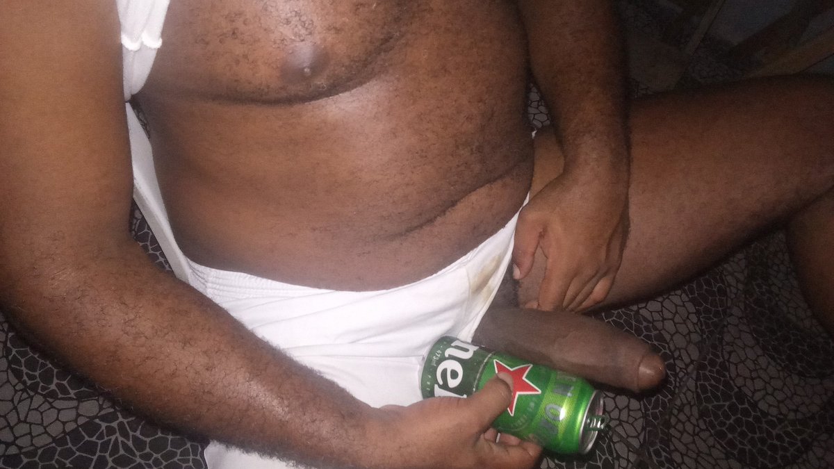 Rasta safado (@rastasafado) on Twitter photo Bora beber ... Cerveja ou leite ??
Eu quero os dois do <a href="/LCariokah/">Macho Comedor</a> ainda vem de brinde um mijão de tanta cerveja .
#piss #mijo #negao #latão Bora beber ... Cerveja ou leite ??
Eu quero os dois do <a href="/LCariokah/">Macho Comedor</a> ainda vem de brinde um mijão de tanta cerveja .
#piss #mijo #negao #latão