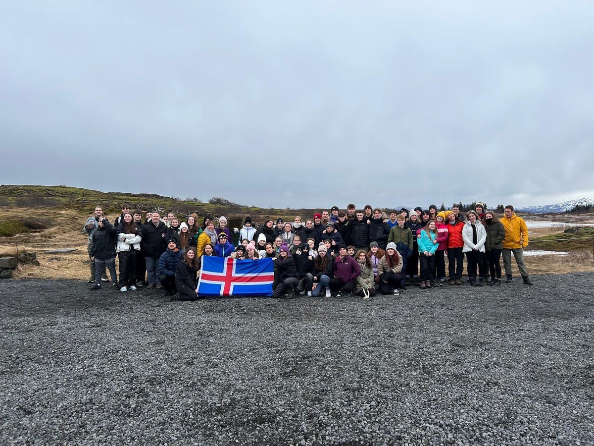 Hele’s Iceland tweet media
