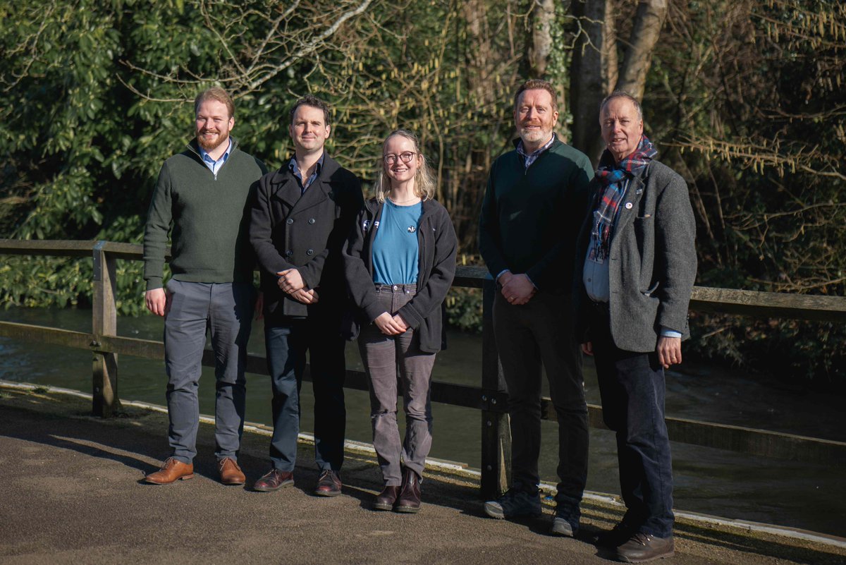 ThomasGravatt's tweet photo. It was great to join @HantsIWWildlife in Winchester to talk about the threats to Hampshire's beautiful chalk streams.
Southampton would be difficult to imagine without the Test and Itchen - but reckless sewage dumping has put them ecologically at risk. #SaveOurChalkStreams https://t.co/WSU3tBOx04
