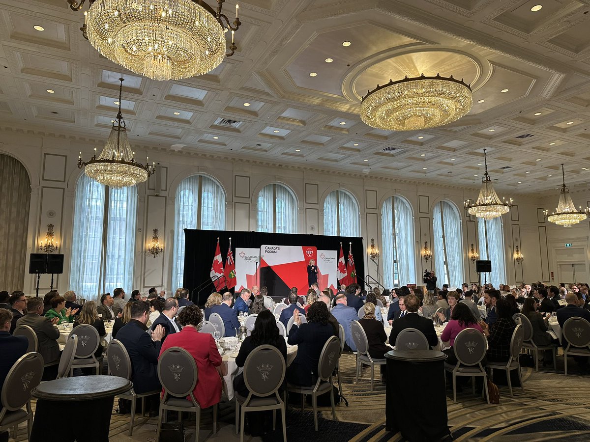 ahmadelbayoumi's tweet photo. Here at the Canadian Club, where Liberal leader Bonnie Crombie is speaking to over 200 guests, calling this election a “chance to change the direction of the province.

Her focus during the campaign, she says, was on keeping “the issues that mattered” to people in the spotlight. https://t.co/FfLMtu9XLd