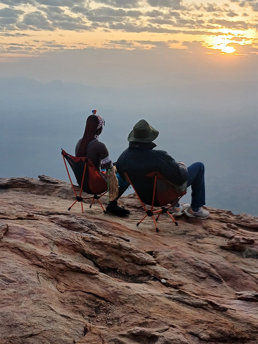 MoneroAfrica's tweet photo. Home of the Butterfly People.

Beautiful Samburu.💪🥰🫶👌.

Mt Ololokwe🧘

#xmr $xmr. https://t.co/mo6NtnPvSn