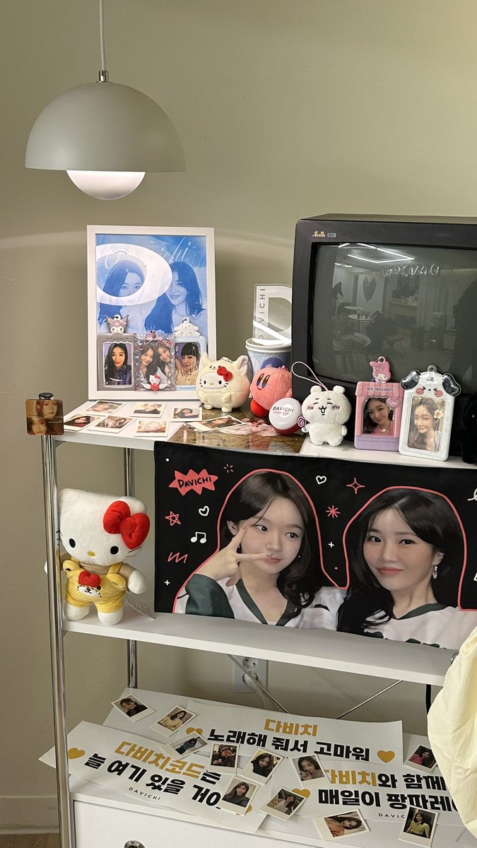 dear_my_davichi's tweet photo. 내일  .ᐟ.ᐟ
다비치 데뷔 17주년 기념 카페가 오픈합니다. 
따뜻하게 오세요 .. ₍⑅ᐢ. ̬.ᐢ₎🩵~ ! https://t.co/BEtFfp5zl8