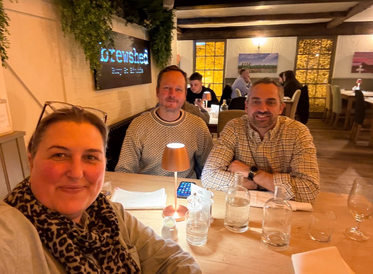 InfocenterIO's tweet image. We love seeing some of our fabulous @Infocenter teammates in the UK get together for team building!🌟 

A huge thank you to these incredible superstars for your commitment and collaboration. 💪❤️ 

#Infocenter #TeamBuilding