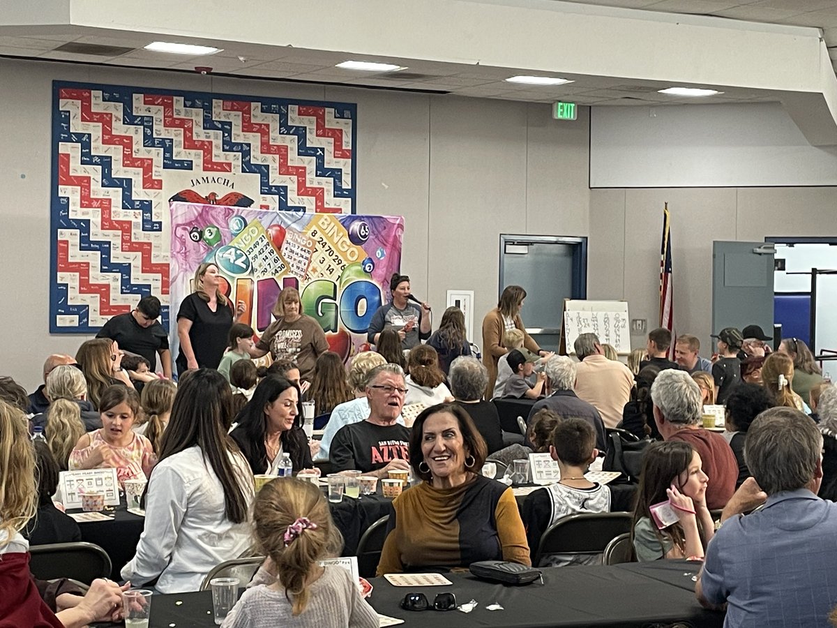 We had the pleasure of hosting our grandparents for an afternoon of fun, laughter, and community! From exciting games of BINGO to delicious treats, it was a heartwarming time for all. A big thank you to our Jamacha Elementary PTA for hosting and making this event so special!
