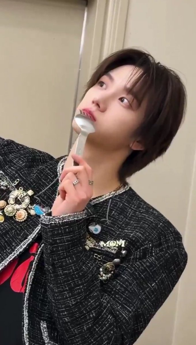 서리 tweet media