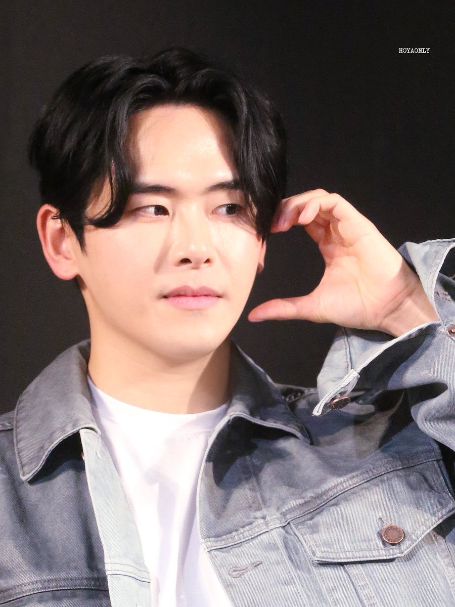 250214 HOYA HAPPY VALENTINE DAY 2025 IN TOKYO HOYA 

🤴 왕자님 하트 받으실 분 ✋️ 
       진짜 미모 완벽

#이호원 #이호원팬미팅 #호야 #HOYA 
#호야팬미팅 #ホウォン #HOYA