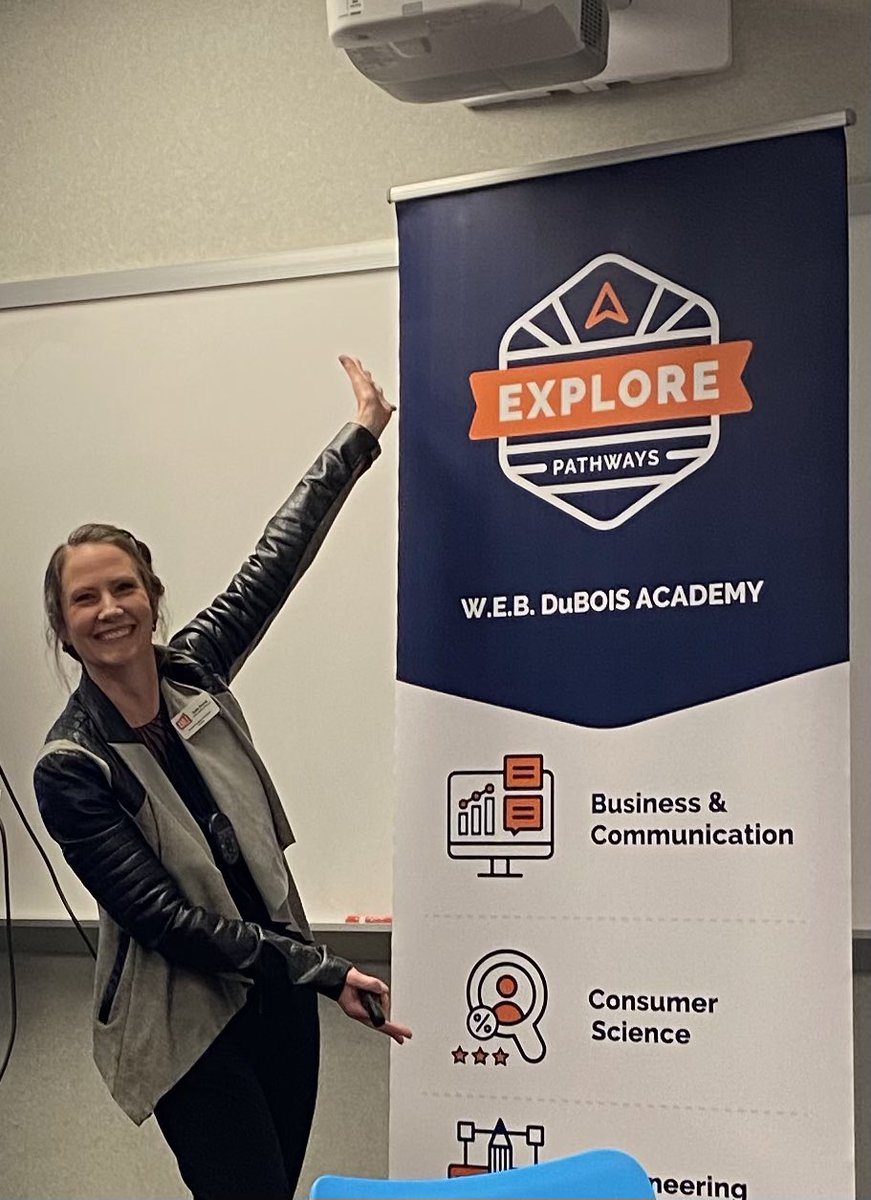 Our professional development was so powerful thanks to <a href="/Beyond_the_Desk/">Katie Powell</a> for making it happen despite everything.  All I heard from the staff was positive feedback! <a href="/ExploreJCPS/">JCPS Explore Pathways</a> <a href="/DuBoisAcademy/">DuBois Academy</a> <a href="/JCPSExploreEA/">Marcella Minogue</a>