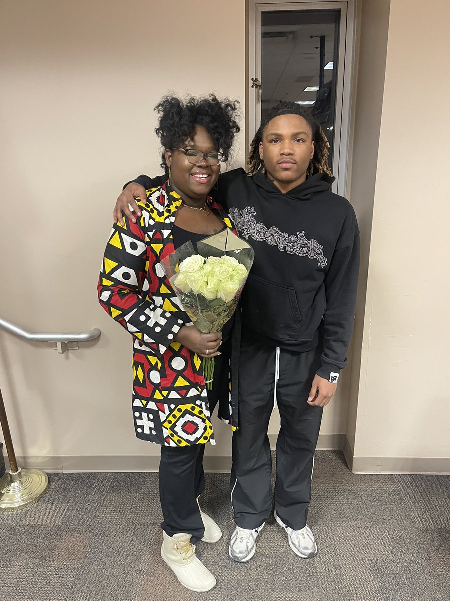 FairfieldHS_MBB's tweet photo. A great night for our program! Our seniors recognized and showed appreciation for their mothers love and support along their journey on and off the court! We’d like to thank the mothers of our entire varsity team who came out! 🖤❤️ #ALLIN https://t.co/iLGPAHp63T