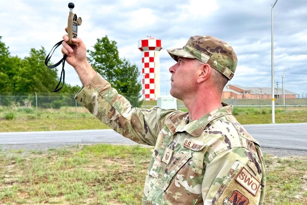 PANationalGuard's tweet photo. #KnowYourMil: The 193rd Special Operations Wing, headquarterd at Harrisburg International Airport in Middletown, Pa., is one of three wings in the Pennsylvania Air National Guard. https://t.co/jRK5a5aChh