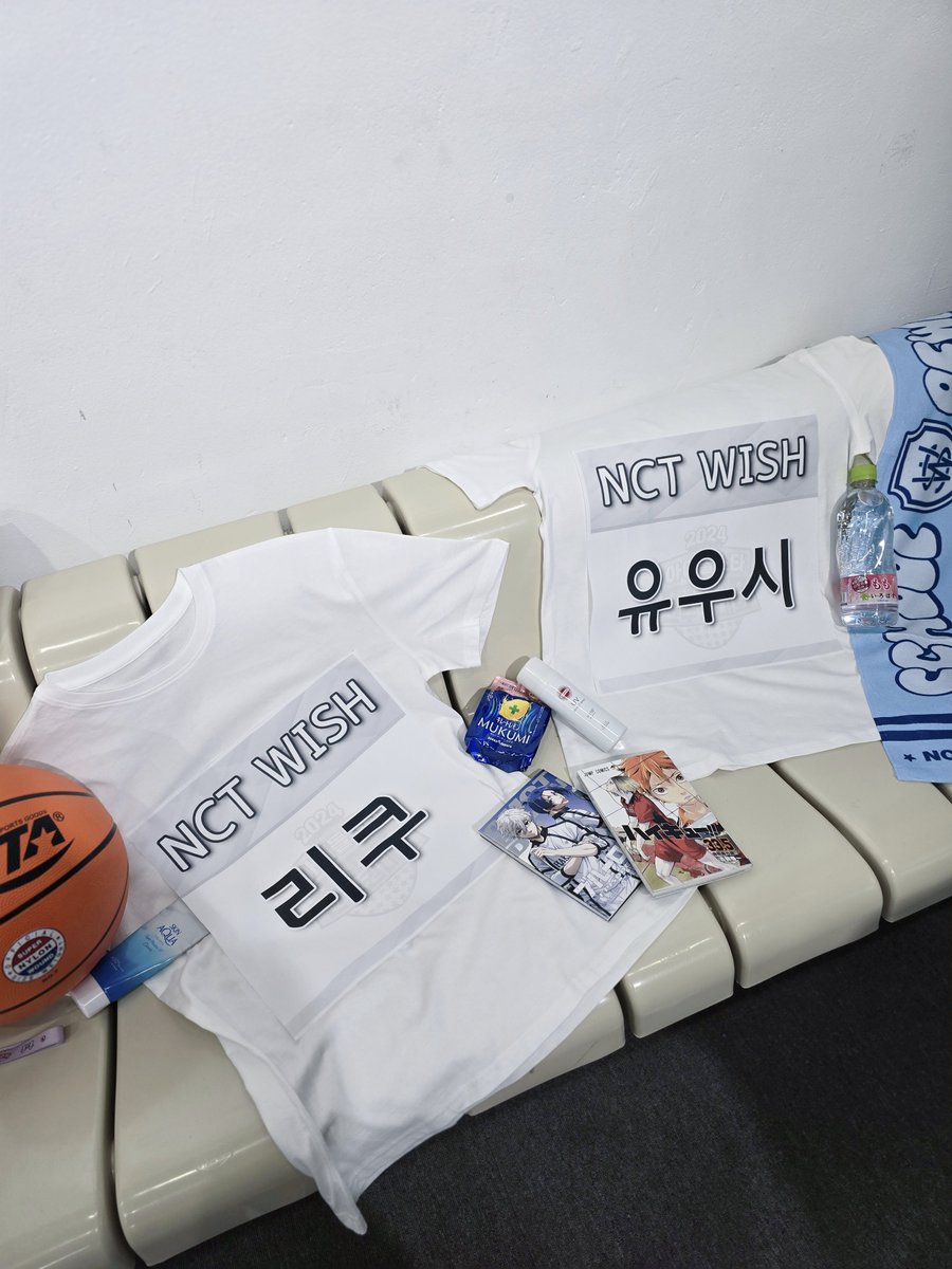 Qoozzan_'s tweet photo. 우리가 컨셉에 얼마나 진심이냐면.... https://t.co/z7rLtv7l3W