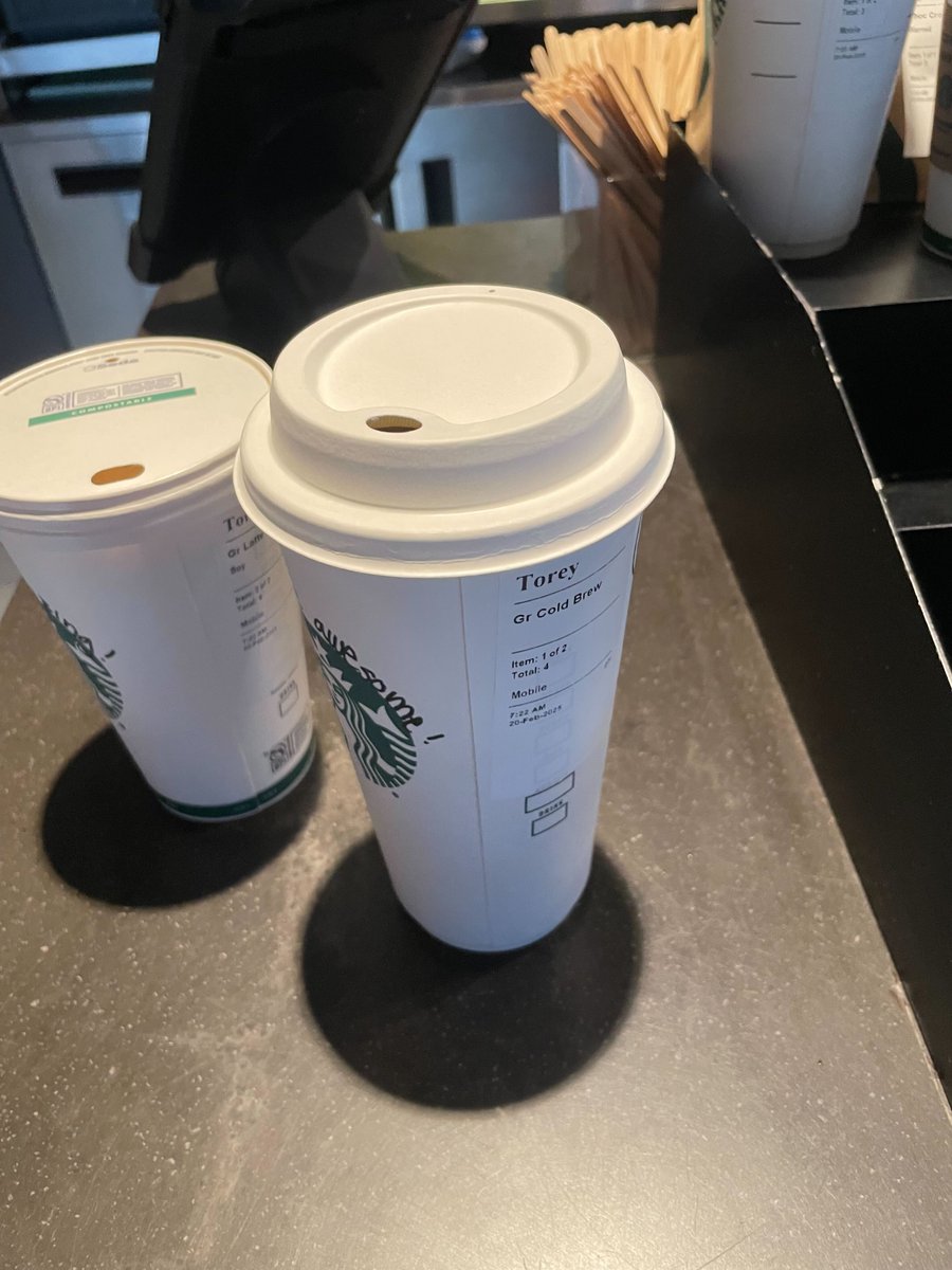 👀 Hyper local fast-casual food update: The Starbucks on Ford Parkway piloting the new compostable cups (and tops) for iced drinks, too!