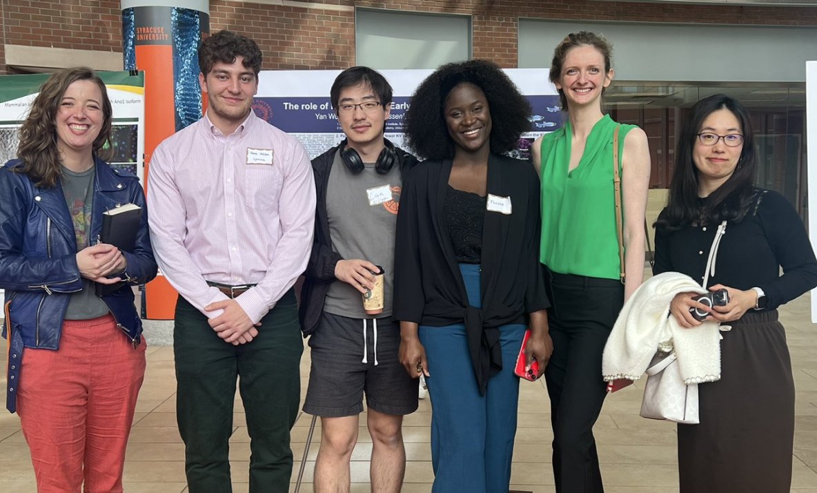 I don’t often comment on policy, but this moment is too important.

Like many labs across the U.S., mine has trained undergrads, grad students &amp; postdocs who now advance human health &amp; our understanding of the natural world. (📸: My lab over the years.)
