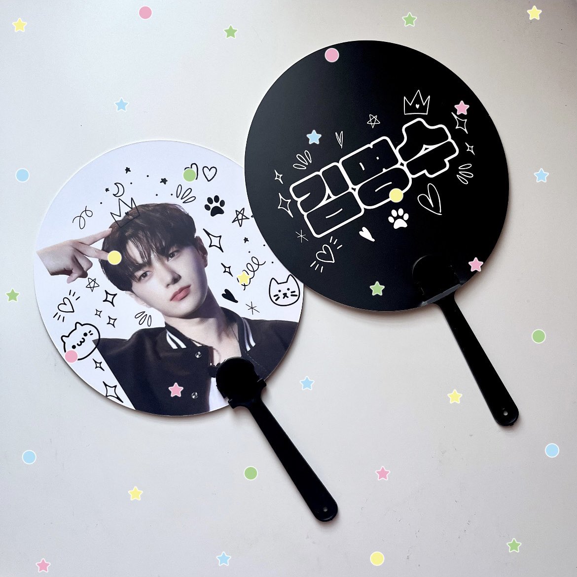 Hi MY inspirit ♾️˚⟡˖ ࣪

Freebies for #INFINITE limited edition in KL (pt. 2)

♡ Infinite &amp; Myungsoo hand fan

🗓️22 Feb 2025
📍MGA
⏰TBA (after zohor)
📌dm for trade

Just say hi to me 💗
rt &amp; like are much appreciated ♡
#INFINITE #인피니트 #INFINITEinKL #INFINITEinMY #김명수