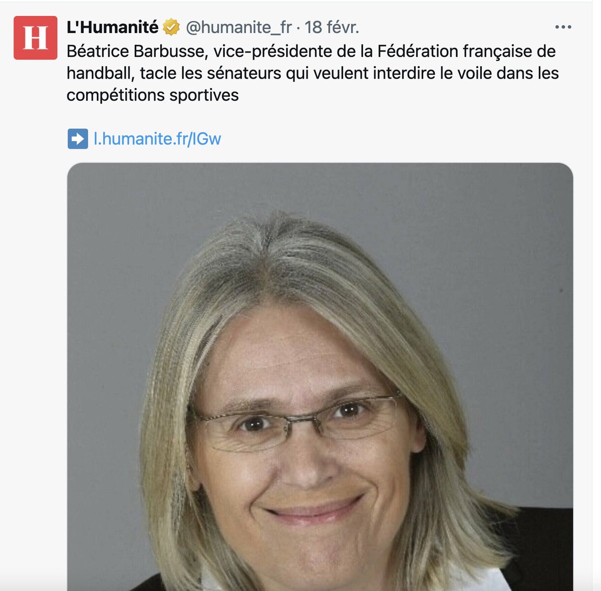 RazikaAdnani's tweet image. Dans mon ouvrage, #Sortir de l’islamisme, je fais une analyse critique de ces nouveaux adeptes du #voile, qui ne sont pas musulmans, et de leurs #arguments qui abordent le voile en faisant fi de son #histoire, son discours et sa #culture comme s’il était juste un vêtement.