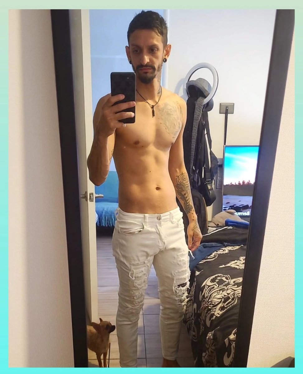 FernandoCastel5's tweet photo. #foto #hosue #gay https://t.co/cAtixUEK3L