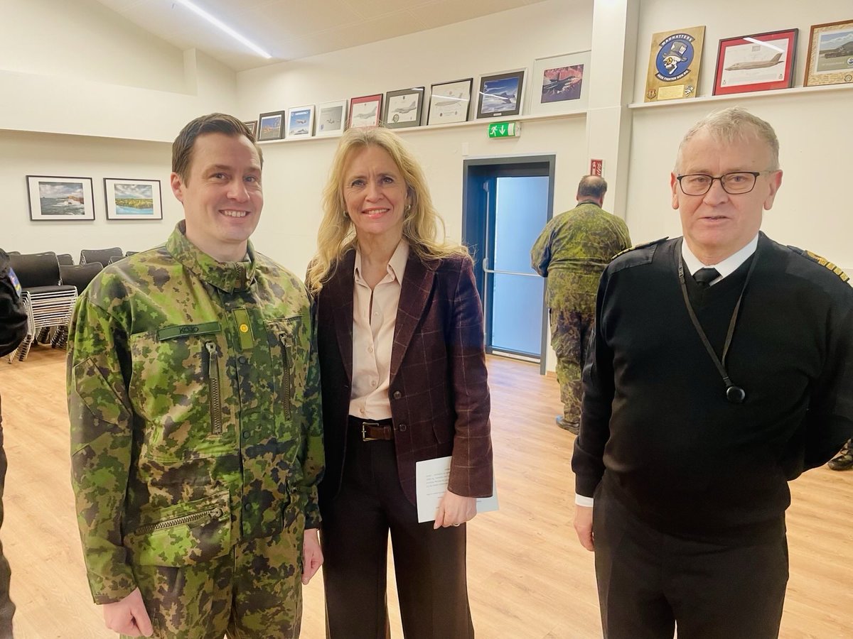 thorgkatrin's tweet photo. Thank you Finland, for guarding our skies and flying the NATO flag in the Arctic. Had the pleasure of meeting with the capable personnel of the Finnish Air Force yesterday! https://t.co/8ws2HUr4RG