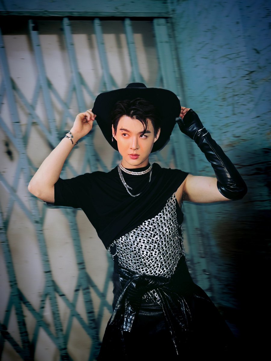 Saint_sup's tweet photo. Tpop คืนนี้นะจ๊ะ #Saint_sup #MingEr https://t.co/AIidGipg2x
