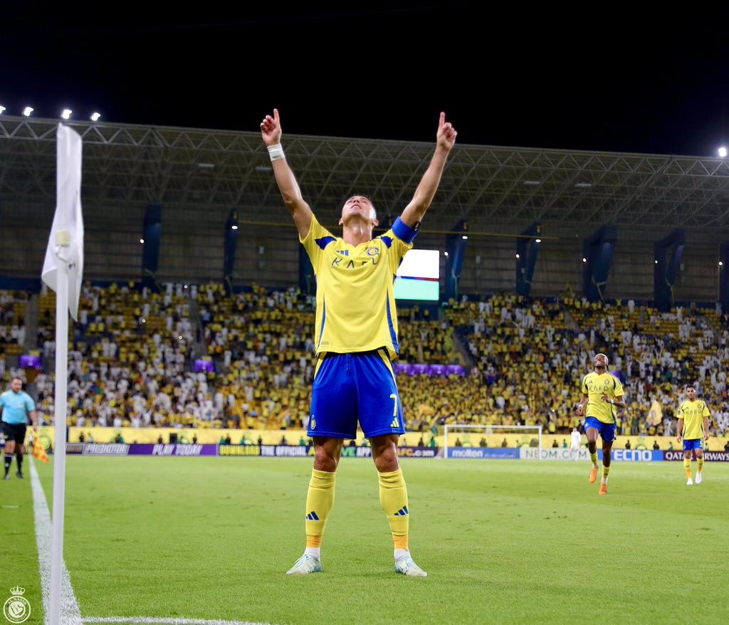قائد الجيش ،💪💪🐐🟡🔵