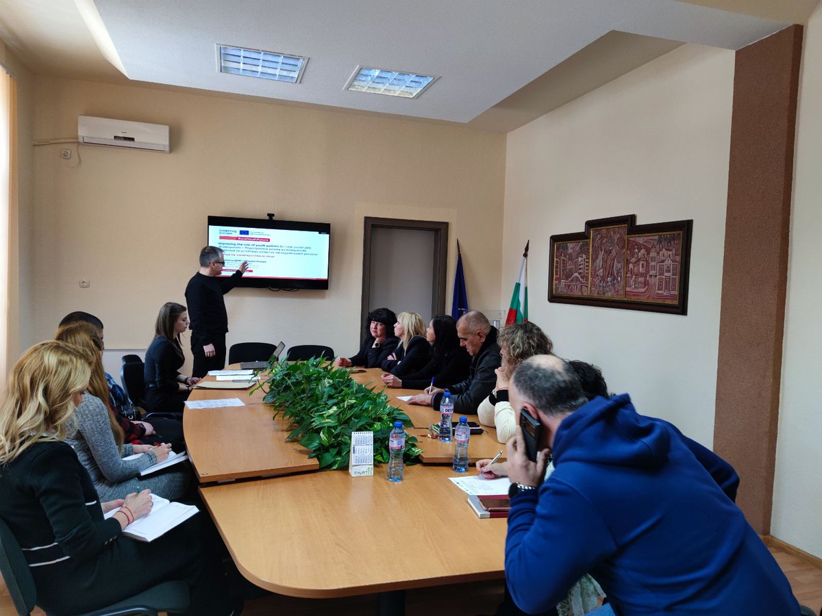 Association CSEG (@associatio78992) on Twitter photo 🔔Fourth Stakeholders Meeting in Bulgaria under the RuralYouthFuture project
🔎For more information: tinyurl.com/58m2etzj
📕📝📈📢
#Ruralyouthfuture #InterregEurope #youth #youthdevelopment #youthemployment #rural #regions #development
<a href="/ruralyouth_eu/">Rural Youth Future</a> <a href="/interregeurope/">Interreg Europe</a> 🔔Fourth Stakeholders Meeting in Bulgaria under the RuralYouthFuture project
🔎For more information: tinyurl.com/58m2etzj
📕📝📈📢
#Ruralyouthfuture #InterregEurope #youth #youthdevelopment #youthemployment #rural #regions #development
<a href="/ruralyouth_eu/">Rural Youth Future</a> <a href="/interregeurope/">Interreg Europe</a>