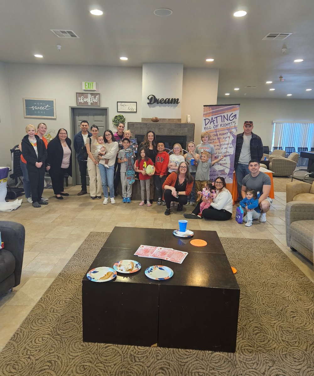 MCLB Barstow (@mclb_barstow) on Twitter photo MCCS Barstow Behavioral Health hosted a teen game night for military and civilian families at the Base Housing Community Center aboard <a href="/MCLB_Barstow/">MCLB Barstow</a> , California, February 19.
📸Photo credit: Kim Owens and Nicole Dennehy Williams MCCS Barstow Behavioral Health hosted a teen game night for military and civilian families at the Base Housing Community Center aboard <a href="/MCLB_Barstow/">MCLB Barstow</a> , California, February 19.
📸Photo credit: Kim Owens and Nicole Dennehy Williams