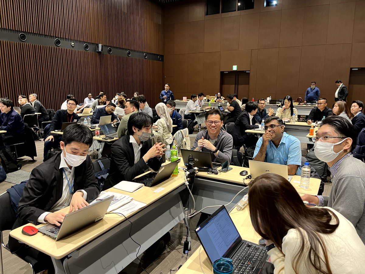TDK_Corporation's tweet photo. 🏅Last month, our Team Members in Asia completed the fifth and final TCDP module in Tokyo. 

🌎The event welcomed 48 participants from eight different countries across Asia and was held at two different locations.

#TDKUnited #TCDP #Asia #Tokyo #leadership #program #teambuilding https://t.co/AXyMNxq6MO