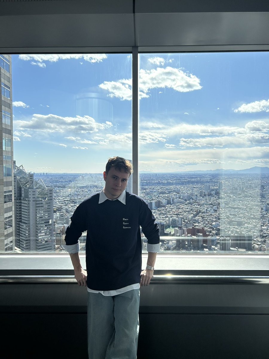 fighting gold tweet media