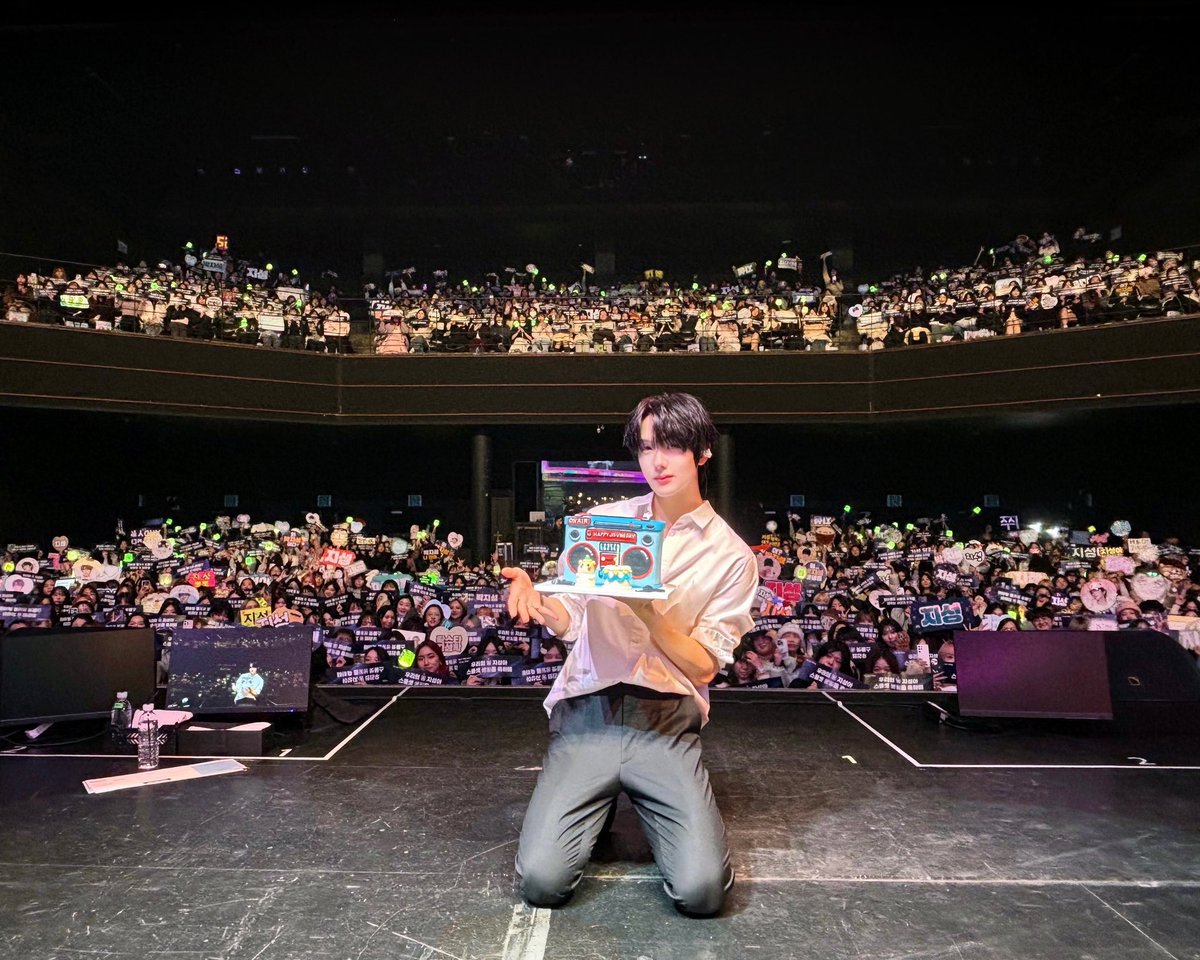 이벤트 계정 tweet media