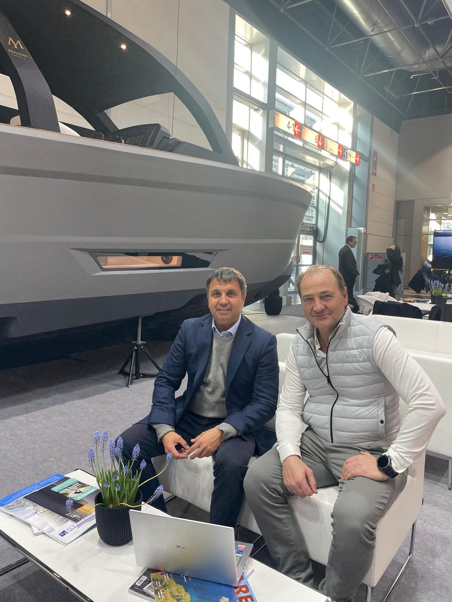 TeconautProject's tweet image. During #BootDüsseldorf, ANEN had the opportunity to present #TEcoNaut and explain its objectives and its impact on the future of #shipbuilding. This European project seeks to transform the nautical sector through #training in new #sustainableaterials for construction and repair.