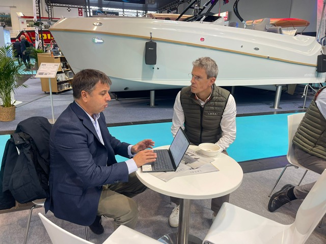 TeconautProject's tweet image. During #BootDüsseldorf, ANEN had the opportunity to present #TEcoNaut and explain its objectives and its impact on the future of #shipbuilding. This European project seeks to transform the nautical sector through #training in new #sustainableaterials for construction and repair.