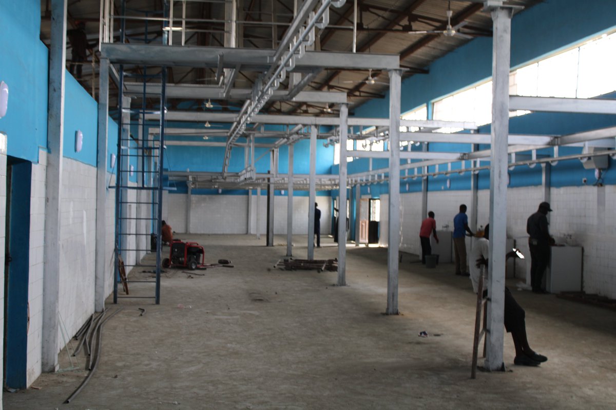 Kadunalpres's tweet photo. 🚧 Kawo Abattoir Rehab 80% Complete! 
Key progress:
✔️ Lighting, fans, doors &amp; windows – Done
✔️ Borehole &amp; water supply – Functional 💧
✔️ Solar cold room – Ready ❄️
✔️ Waste collection – Done
Thanks to Kaduna State Govt &amp; LPRES for driving this! 
#KadunaState #WorldBank #LPRES https://t.co/YwXVyOda7r
